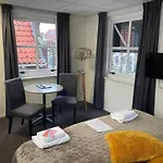 Hotel Willemstad Hotel Willemstad (North Brabant)