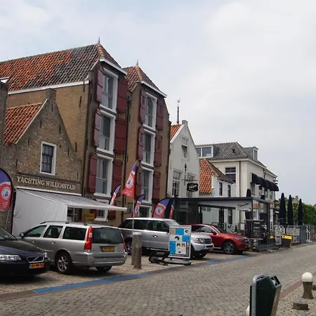 Hotel Willemstad 호텔 *